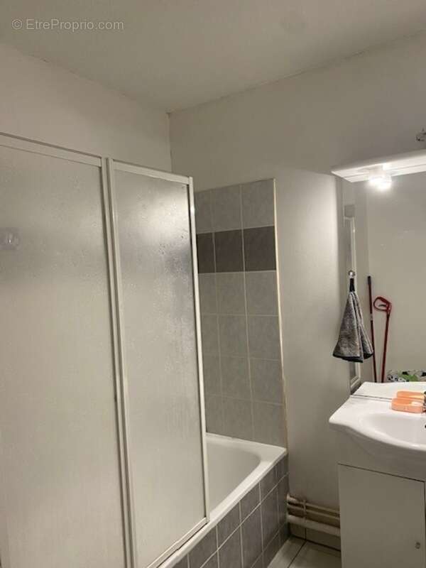 Appartement à GOND-PONTOUVRE