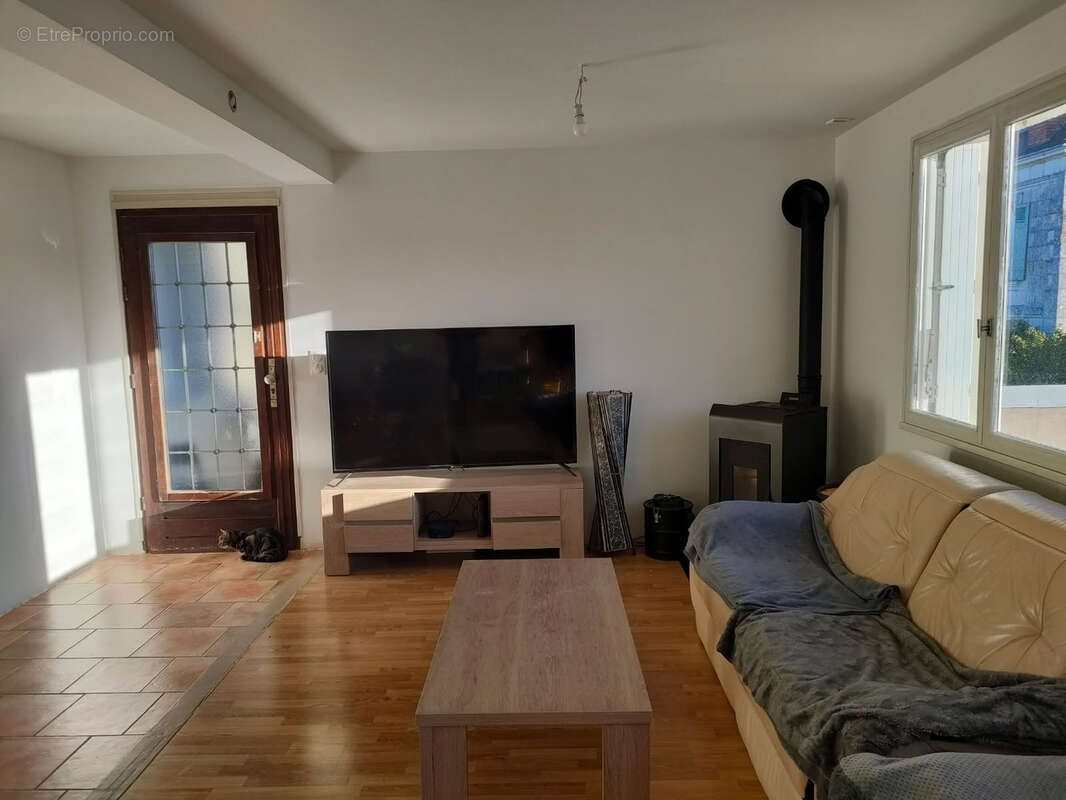 Maison à BAUGE