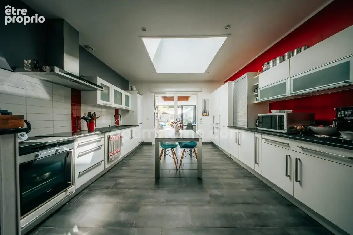 Maison à vendre 6 pièces LA ROCHELLE (17) - photo 12