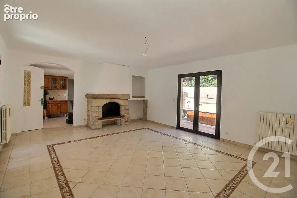 Maison 4 pièces 118 m² à vendre à Valbonne (06560) - photo 3