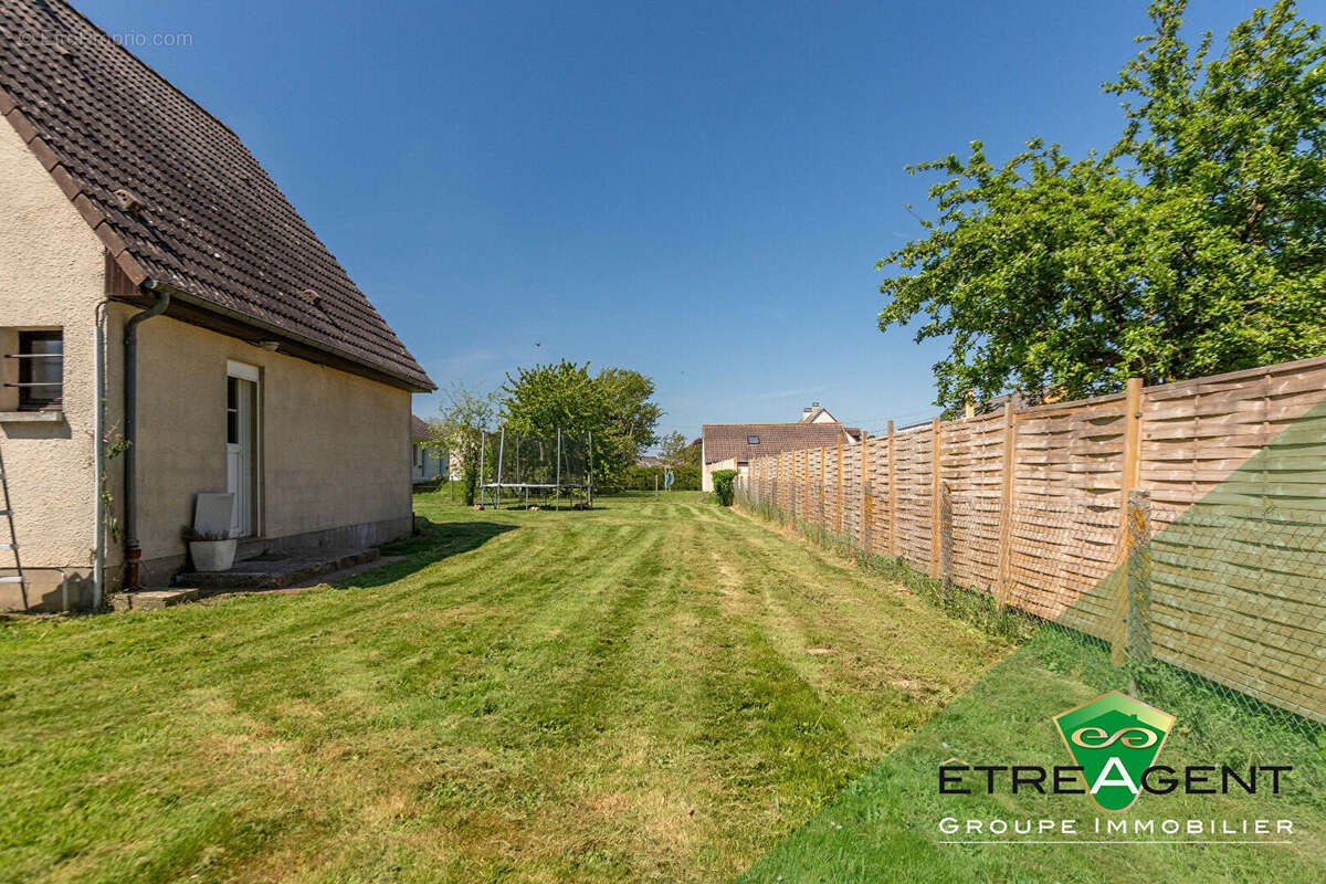 Maison à ROMILLY-LA-PUTHENAYE