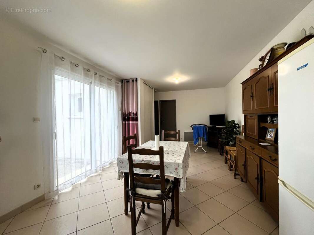 Maison à FROSSAY