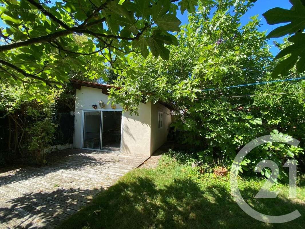Maison 80 m² à Tremblay-En-France  - photo 9