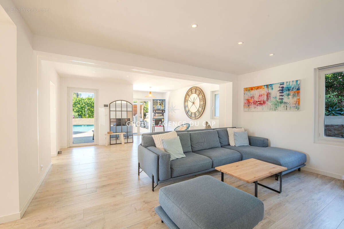 Maison à SAINT-RAPHAEL