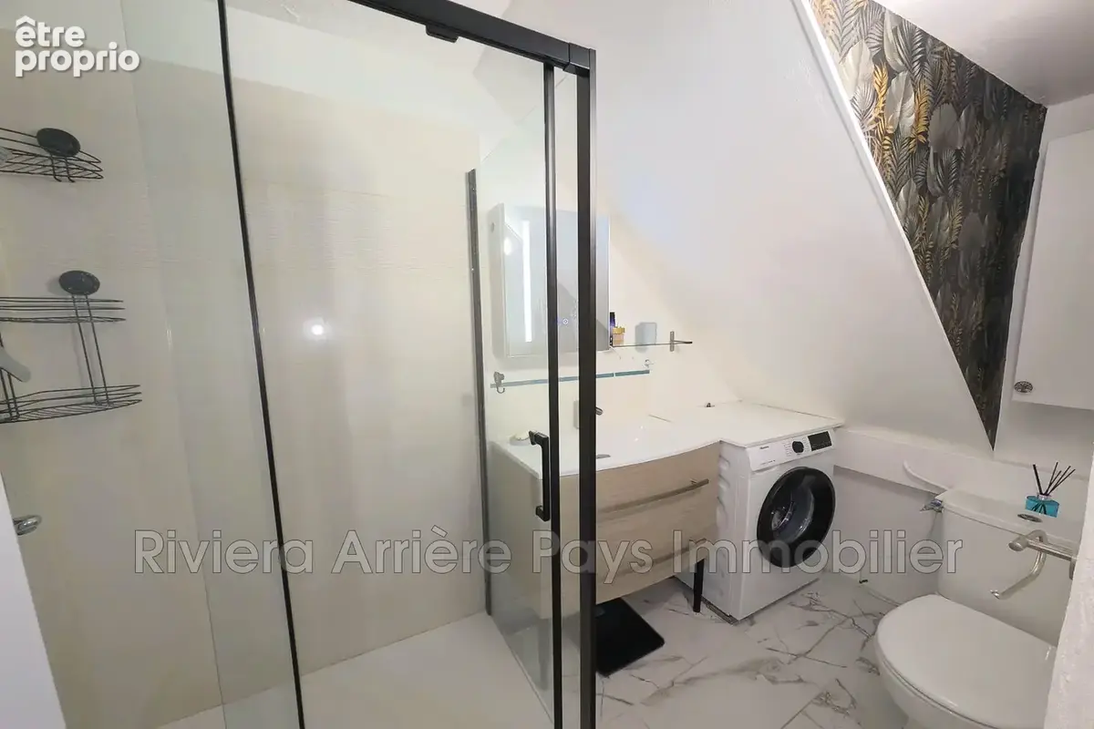 Appartement 28 m² à Puget-Theniers  - photo 6