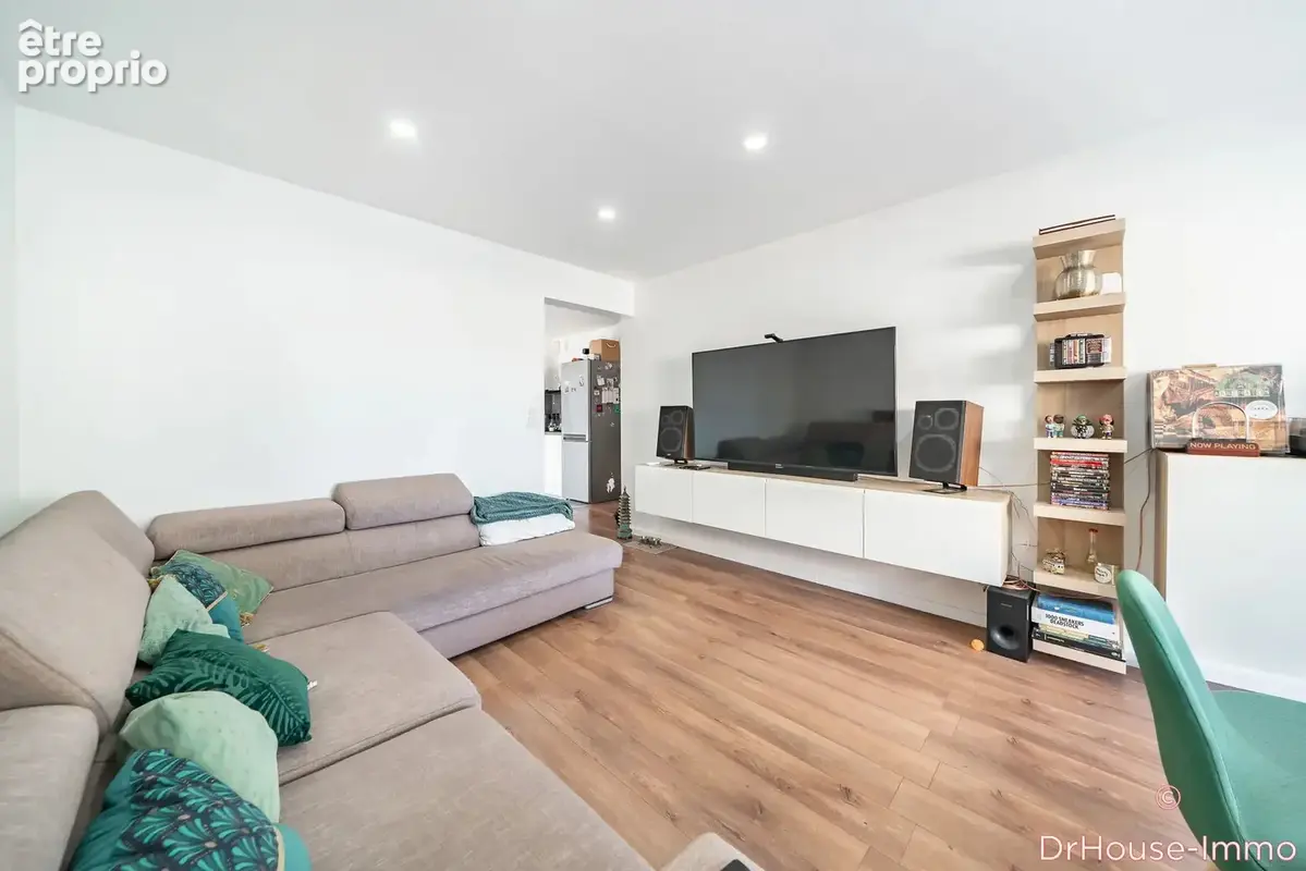 Appartement 3 pièces 61 m² à vendre à Le Cannet (06110) - photo 11