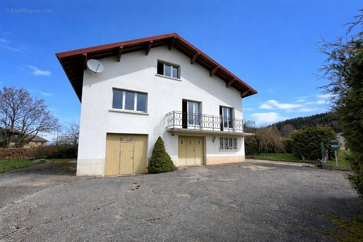 Maison 182 m² à Sombacour  - photo 7