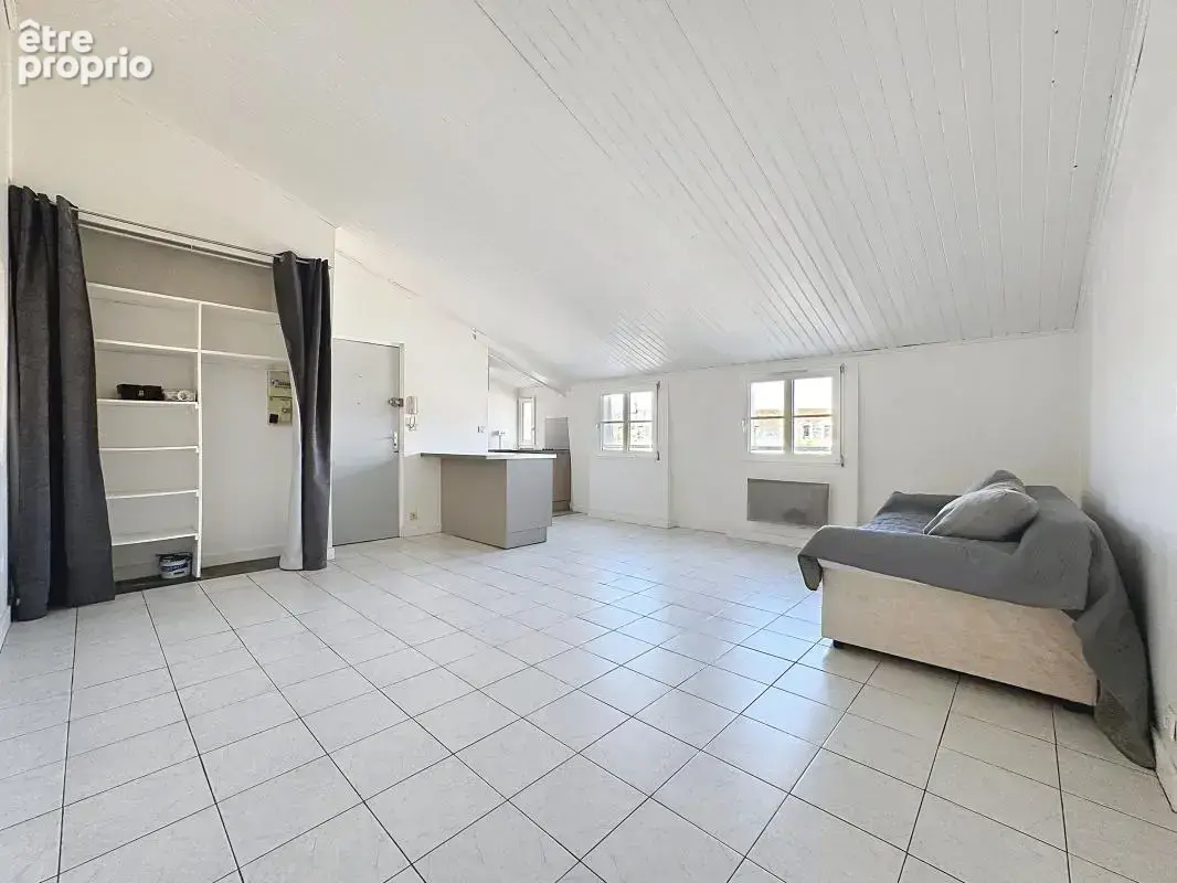 Appartement À Vendre LA ROCHELLE - photo 2