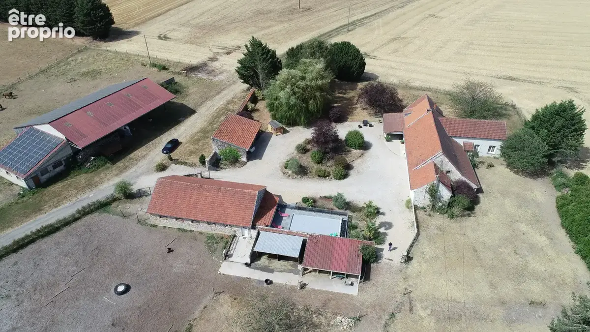 Maison à LE THOULT-TROSNAY