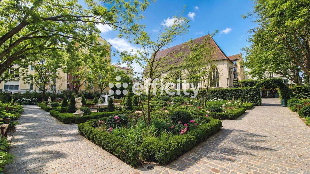 Appartement à PUTEAUX