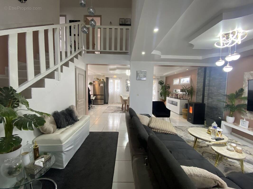 Photo 1 - Maison à EVREUX