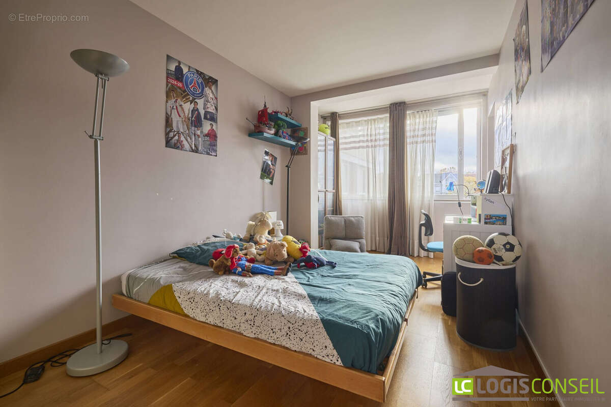 Appartement à BAGNEUX