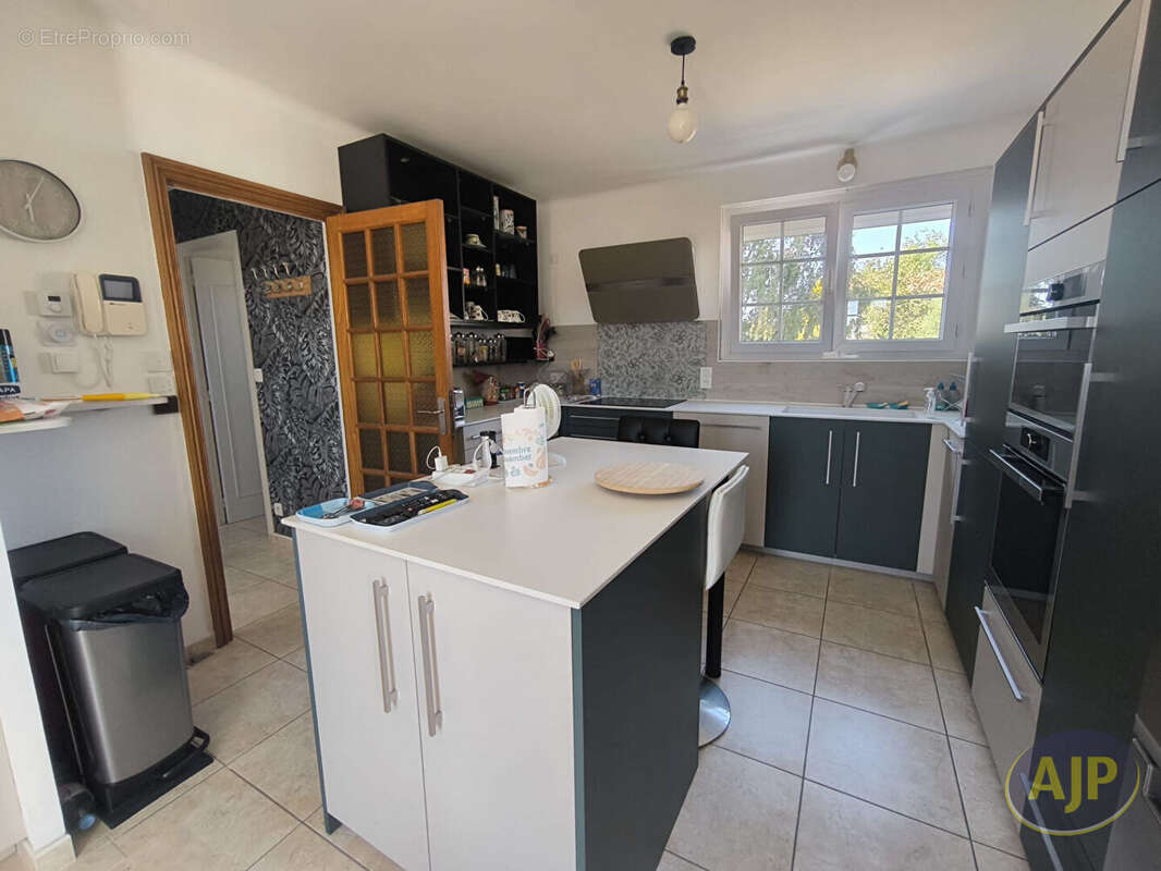Maison Saint Père En Retz 7 pièce(s) 154 m2 - photo 4
