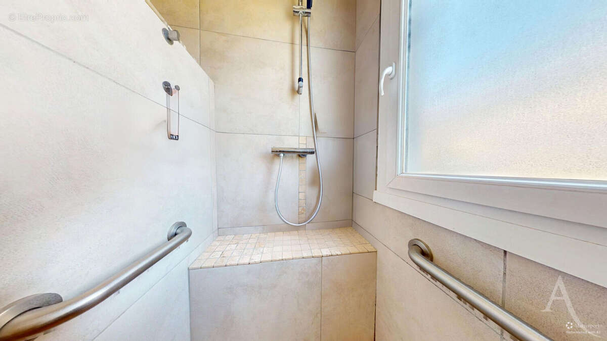Appartement Saint Martin D Heres 4 pièce(s) 76.04 m2 - photo 14