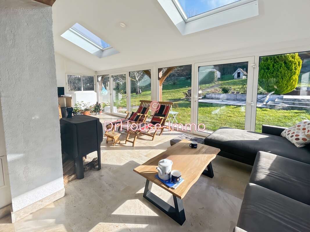 Maison à SAINT-CERE