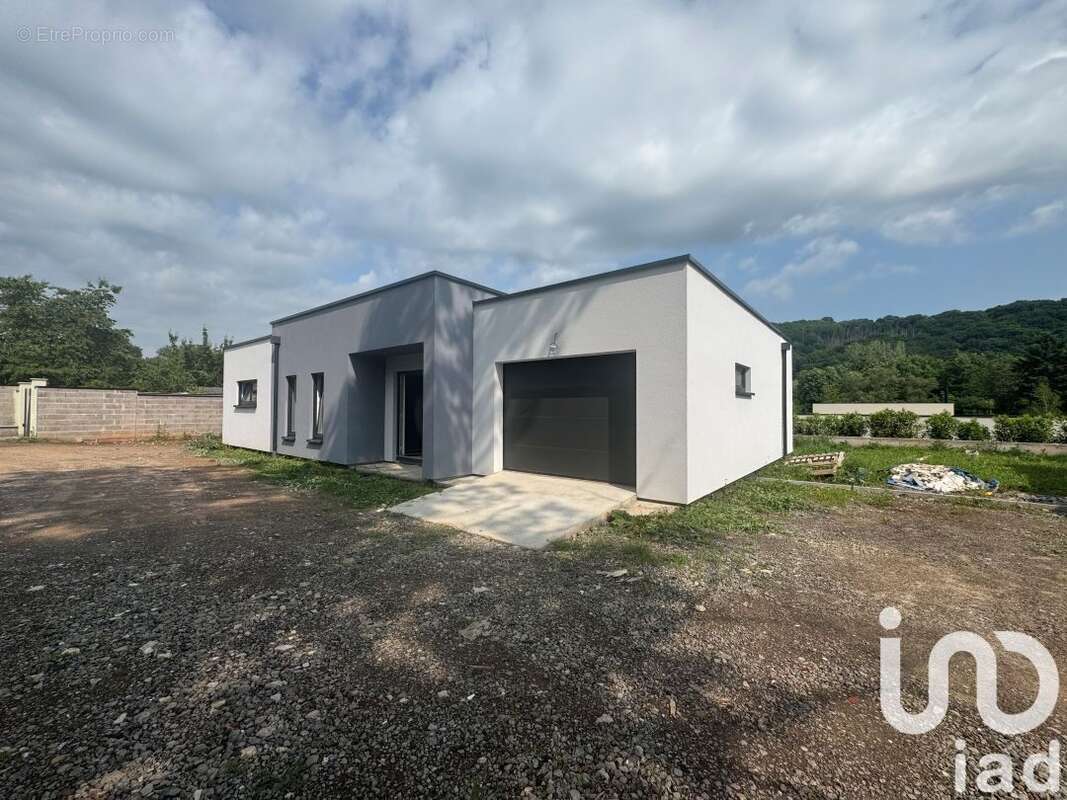 Maison 100 m² à Hargarten-Aux-Mines  - photo 6