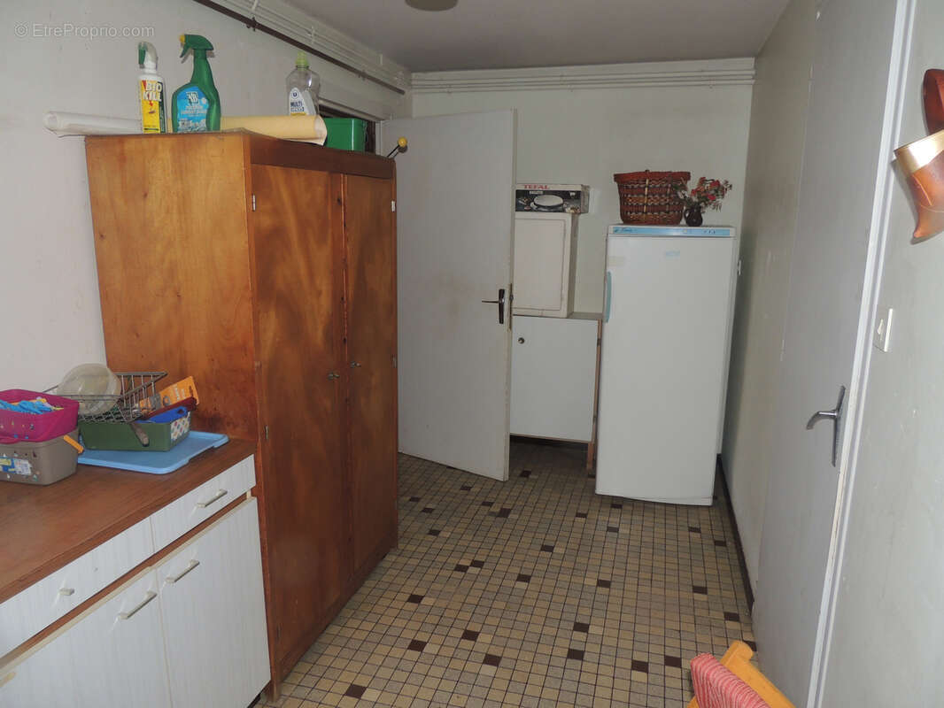 Maison à SAINT-MARTIN-DES-NOYERS