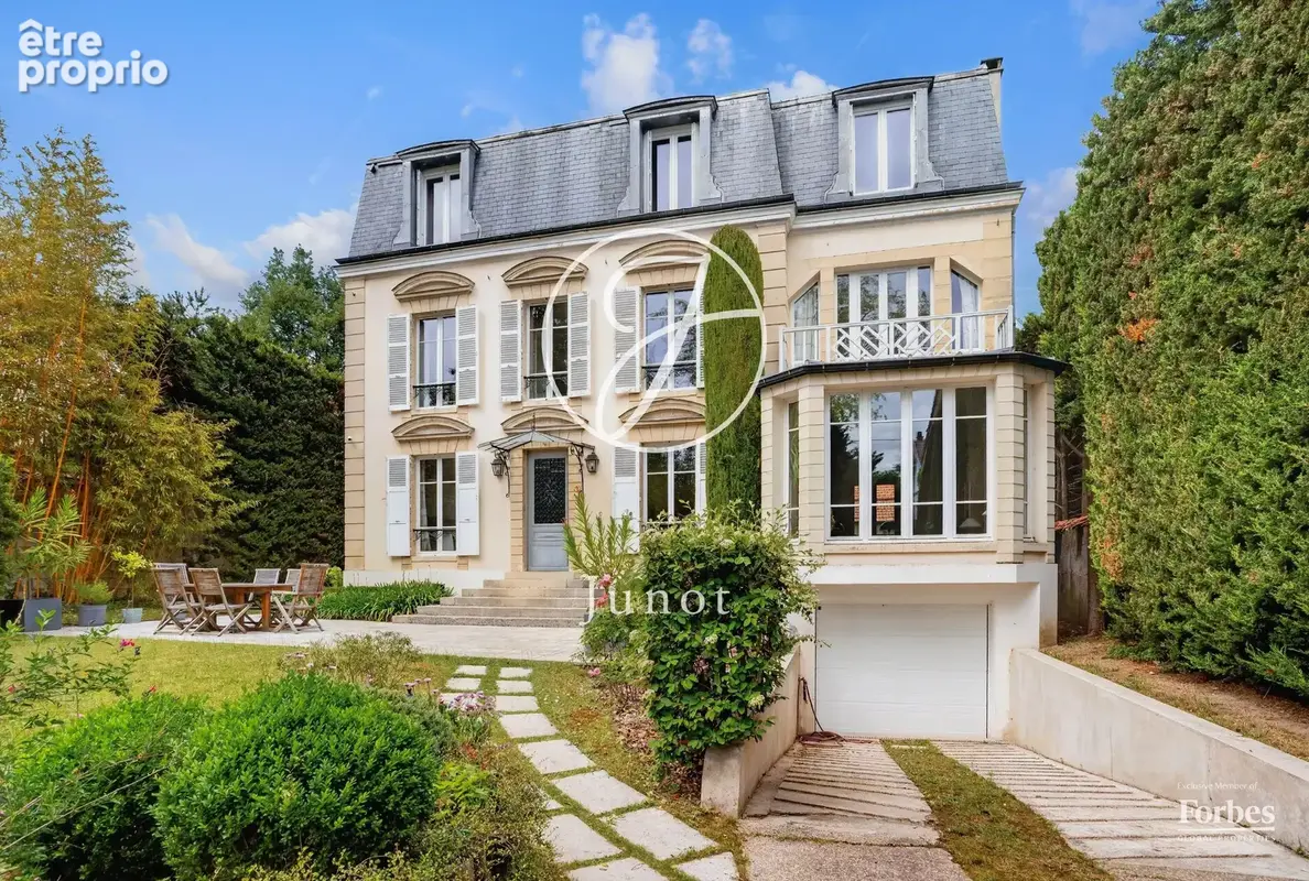 Le Vésinet - CENTRE - Maison - 6 chambres - 230m² - Terrain 837m². - photo 23