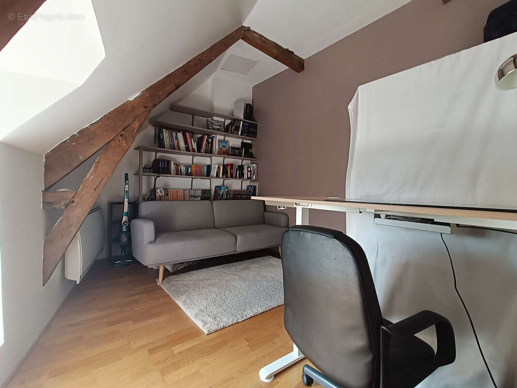 Maison à SAINT-ERBLON