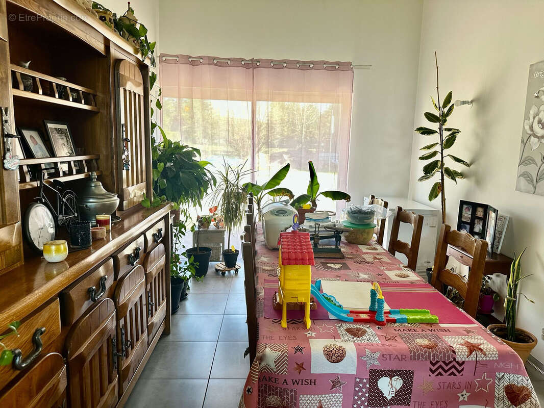 Maison à MALBOUHANS