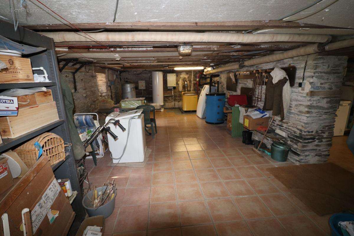 Maison à CARHAIX-PLOUGUER