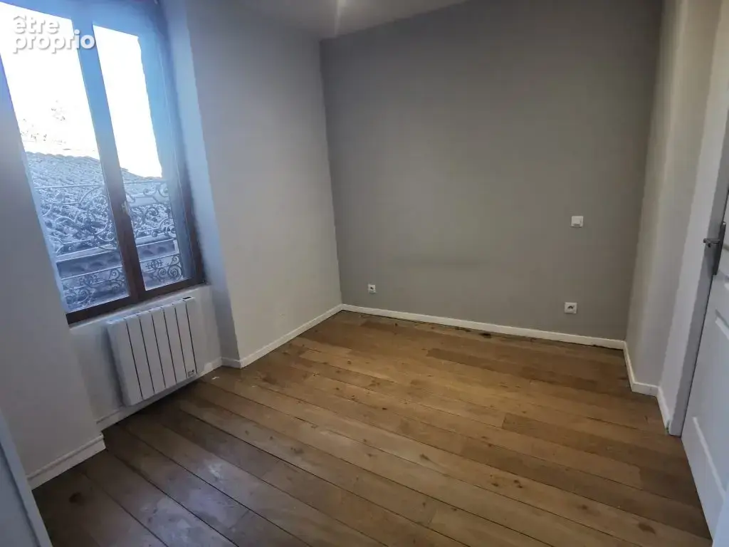 Appartement 2 pièces 47 m² à vendre à Graulhet (81300) - photo 6