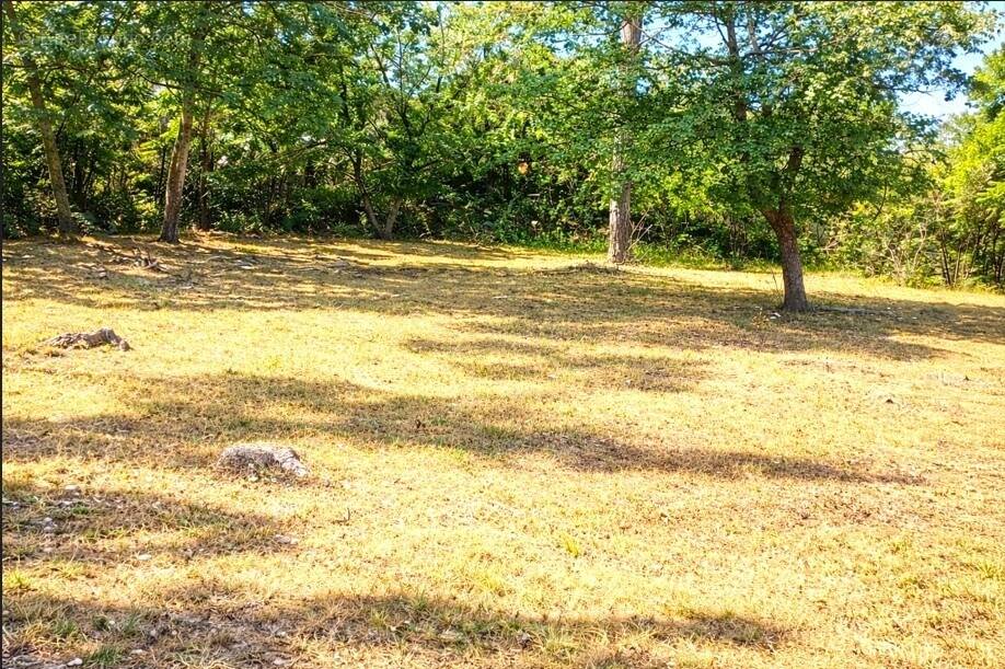 Terrain à BRIGNOLES