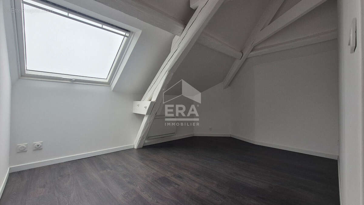 Appartement à GRISY-SUISNES