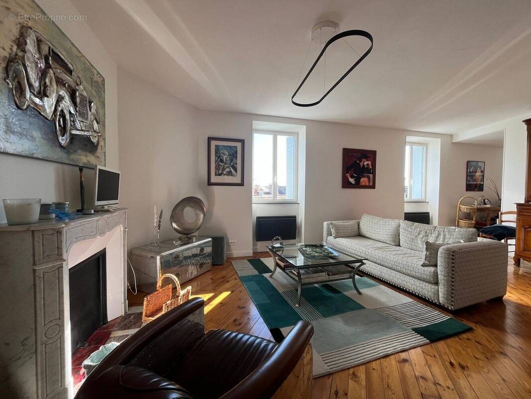 Appartement à VICHY