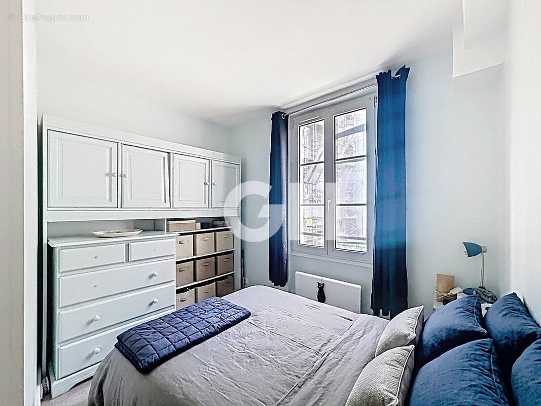 Appartement à PARIS-20E