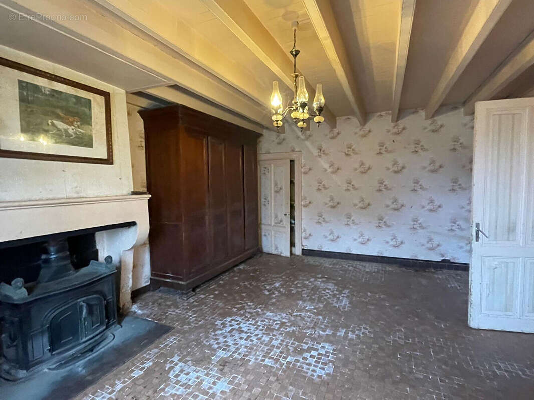 Maison à GENSAC