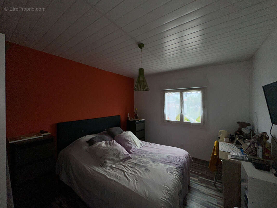 Maison à BOURCEFRANC-LE-CHAPUS