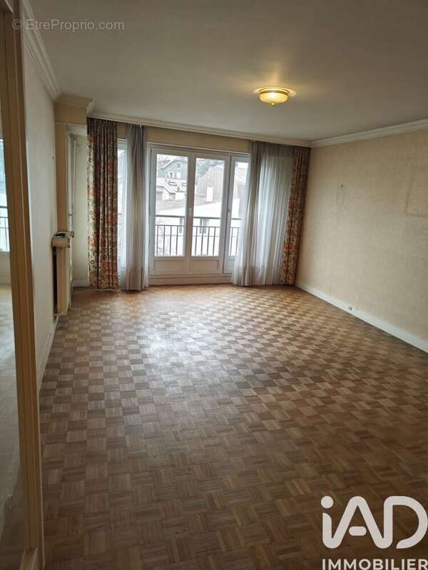 Photo 2 - Appartement à CLAMART