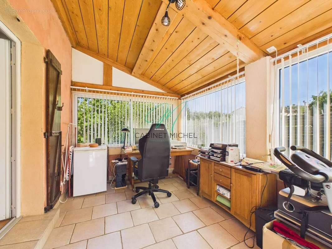 Appartement à ROQUEFORT-LES-PINS