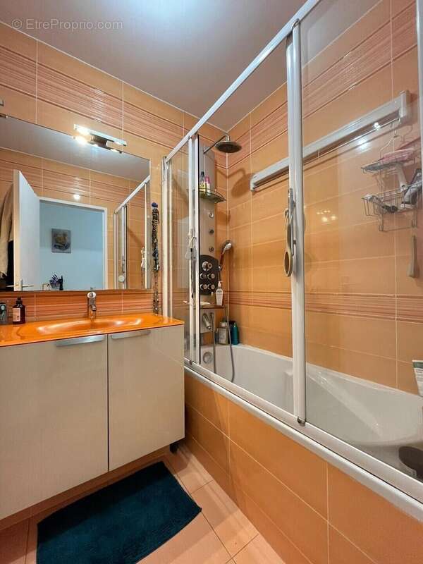 Appartement à MAUREPAS