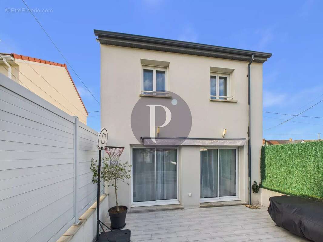 Maison à WISSOUS