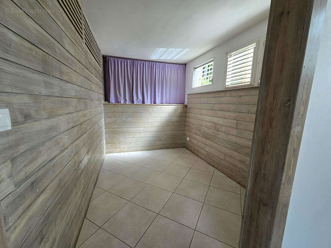 Appartement à RIVIERE-PILOTE