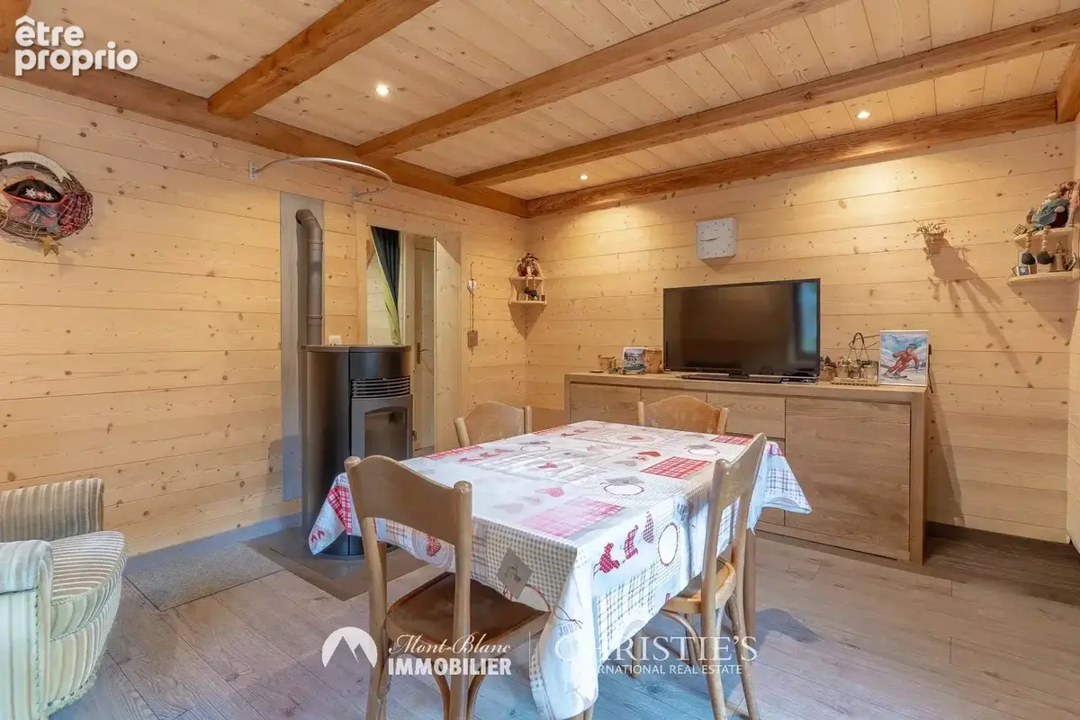 Charmante maison de village au Châtelard, 6 pièces - photo 11