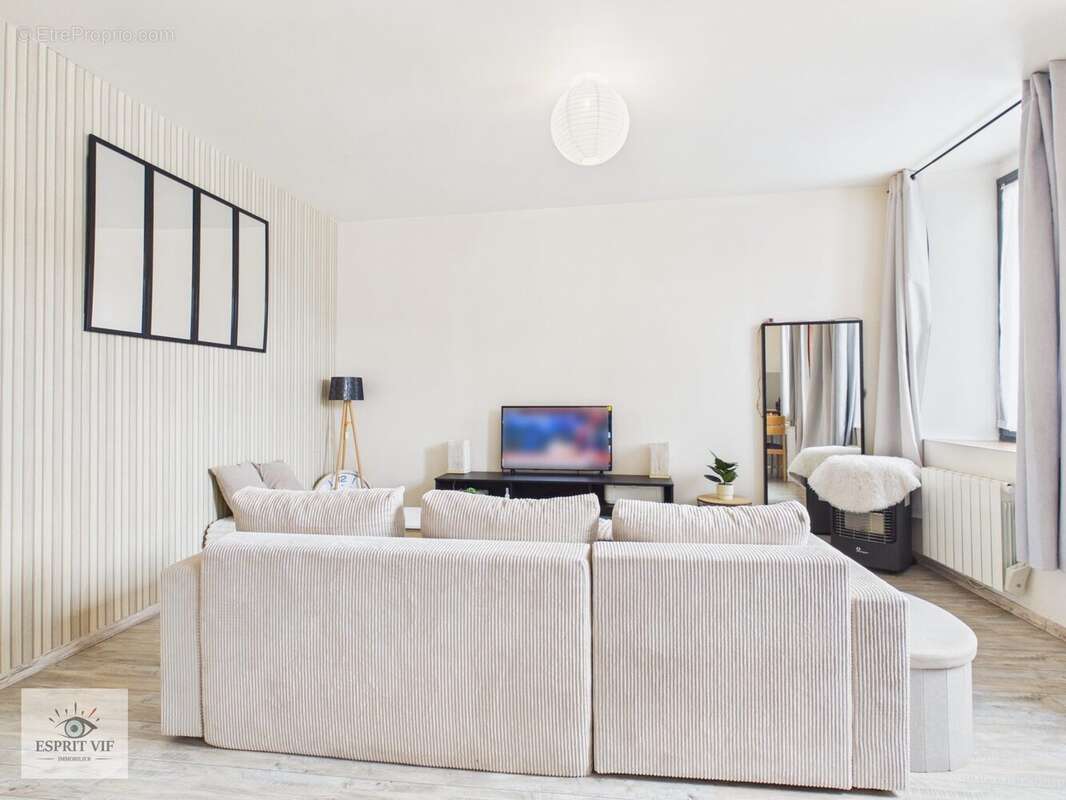 Appartement 104 m² à Vic-Sur-Seille  - photo 3