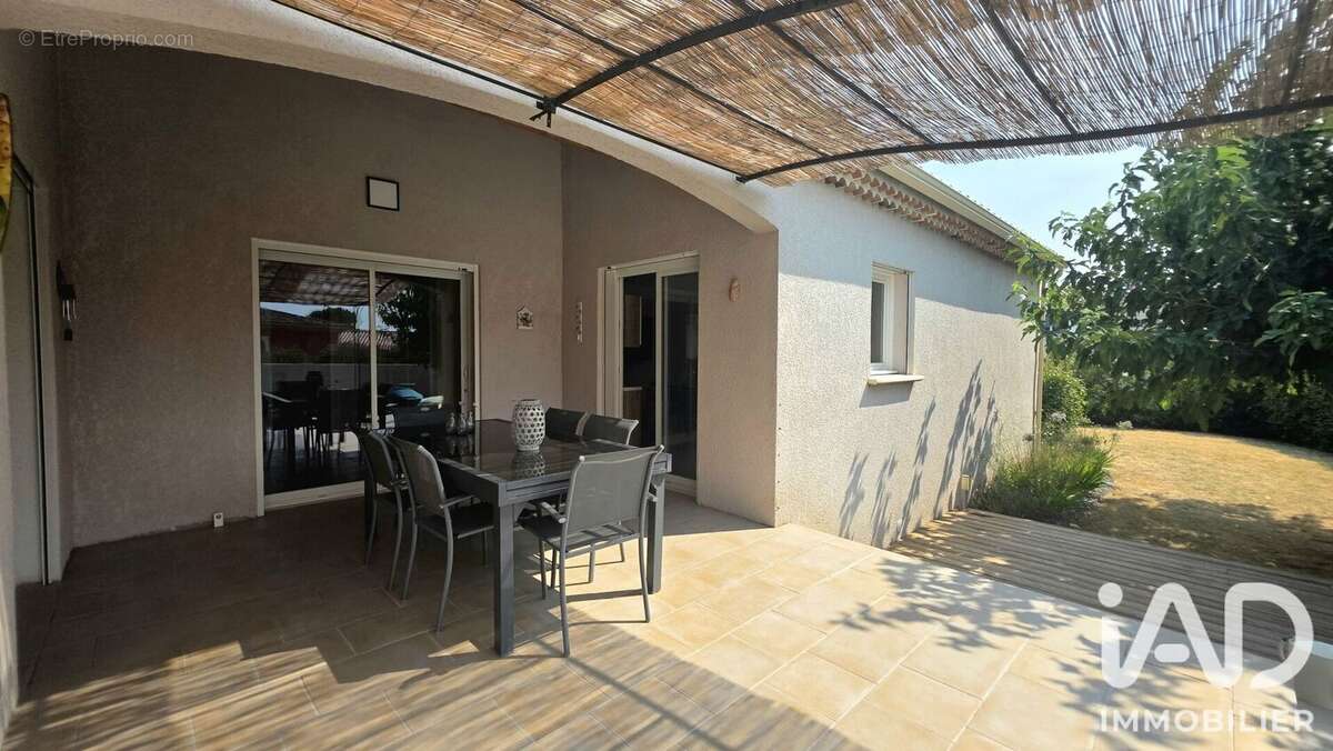 Maison 180 m² à Pont-Saint-Esprit  - photo 8