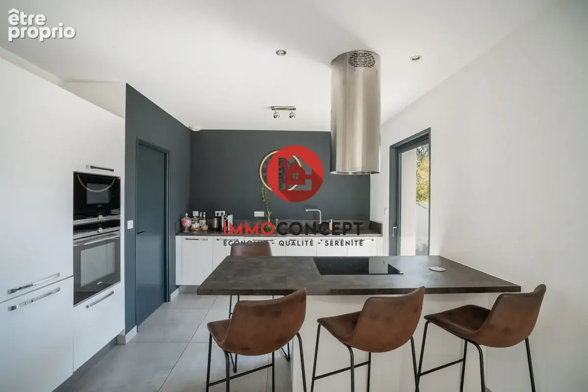 Maison 4 pièces 149 m² à vendre à Roquemaure (30150) - photo 6