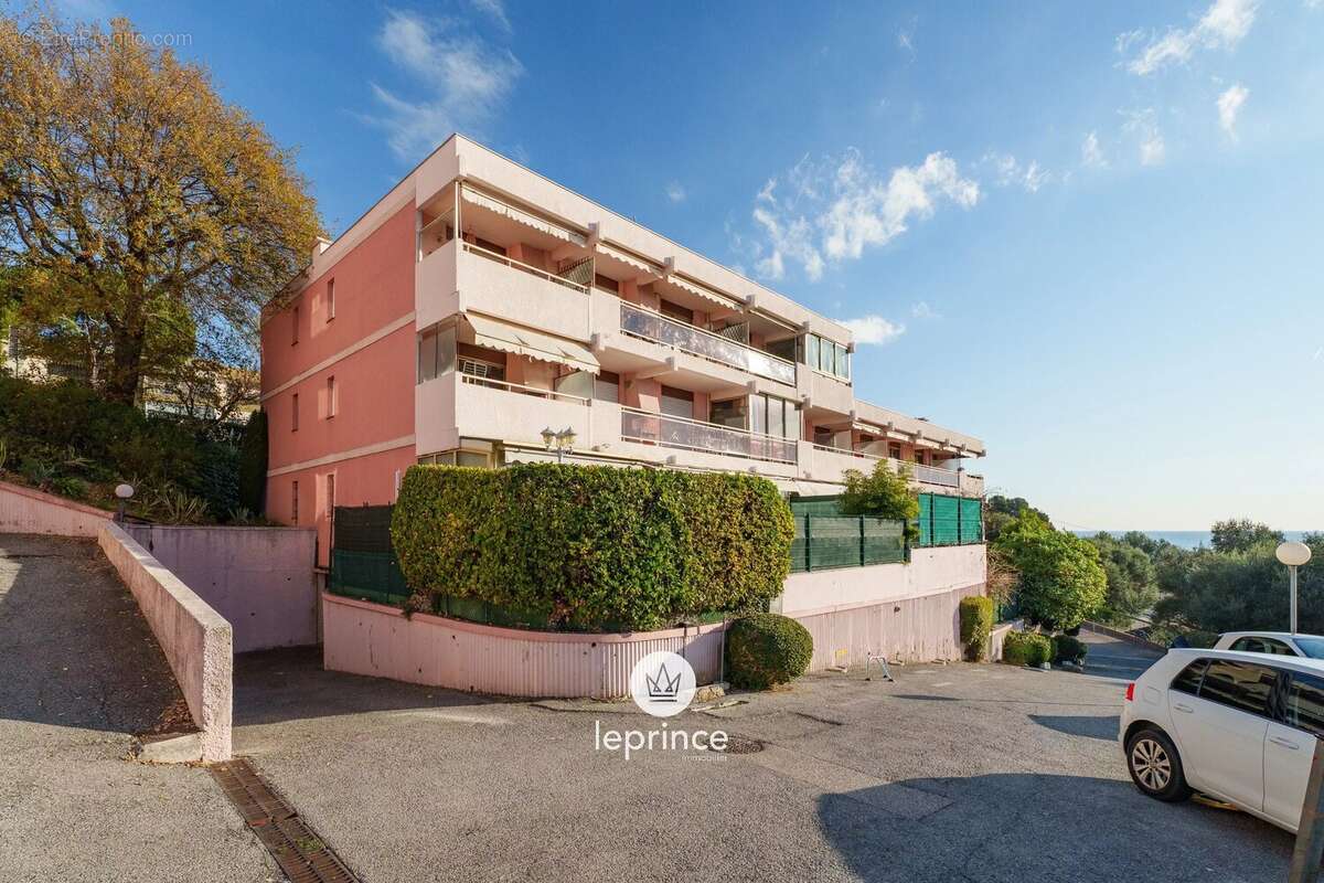 Appartement à VILLENEUVE-LOUBET