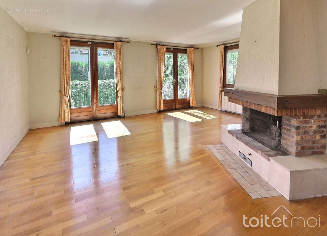 Maison à GIF-SUR-YVETTE