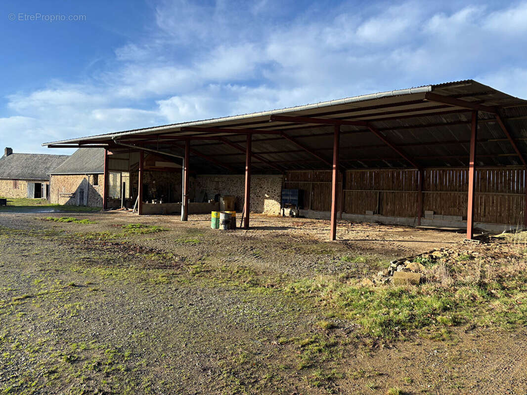 Maison à CHATEAU-GONTIER