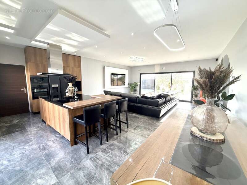 Maison à PERDREAUVILLE