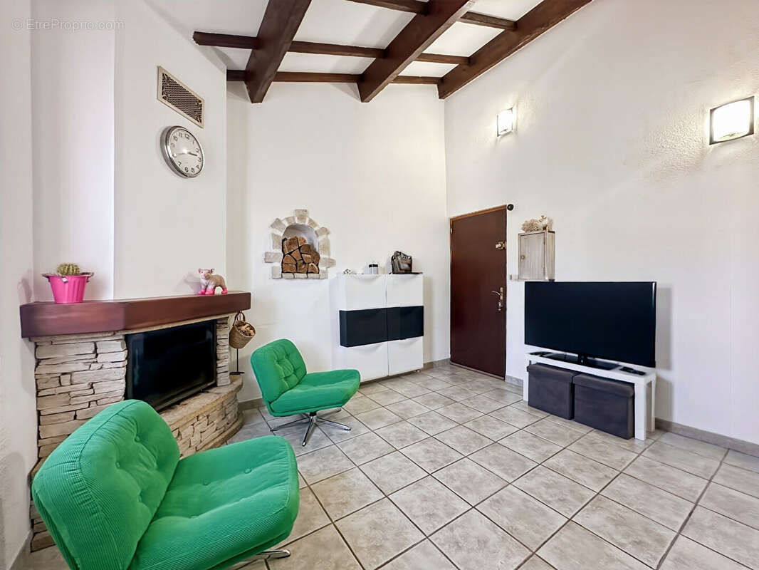 Appartement à SAUSSET-LES-PINS