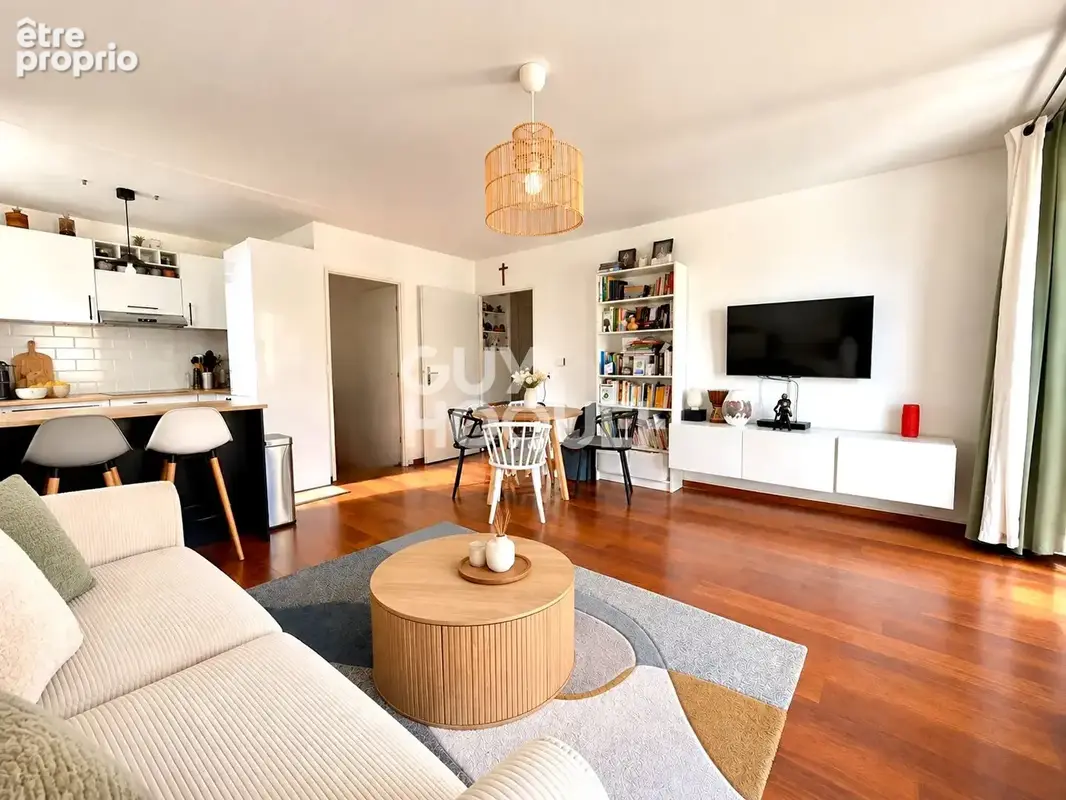 Appartement à MENNECY