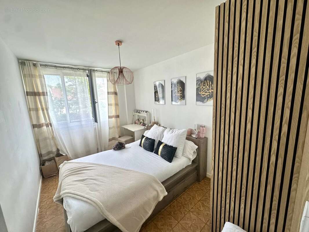 Appartement à FONTAINE