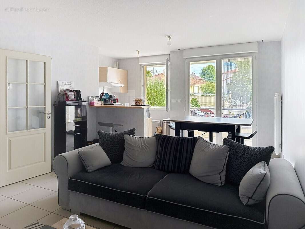 Appartement 43 m² à Limoges  - photo 4