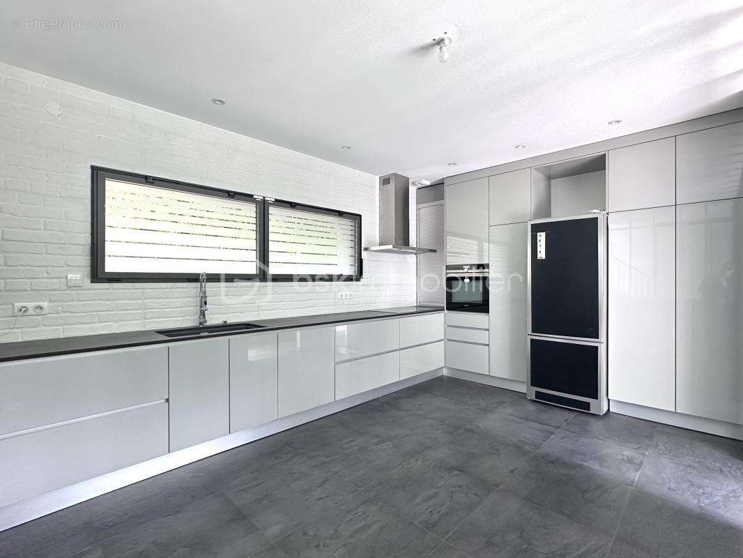 Maison à SAINT-GERMAIN-EN-LAYE